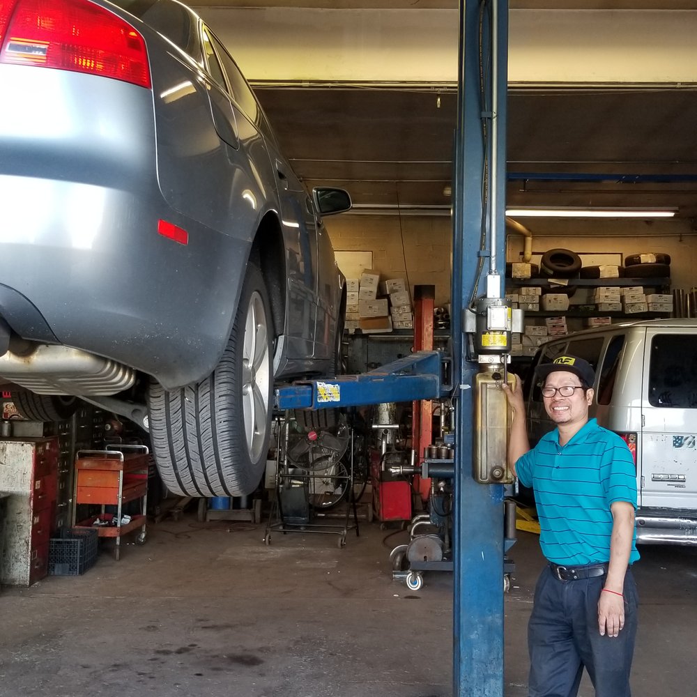 USM Discount Muffler & Brakes - Owner Hos with my car up on the lift - Auto Repair Near Me - Danbury, Connecticut USM Discount Muffler & Brakes - Owner Hos with my car up on the lift - Auto Repair Near Me - Danbury, Connecticut
