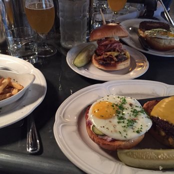 Au Cheval - Bars Near Me - Chicago, Illinois Au Cheval - Bars Near Me - Chicago, Illinois