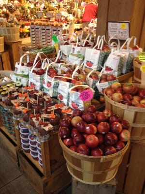 Big Y at Fresh Acres by null