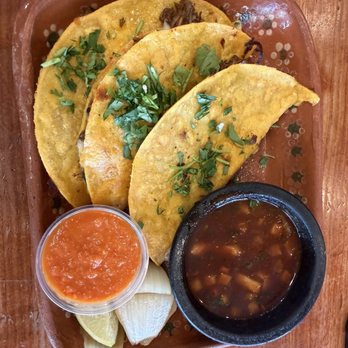 El Halal Amigos - Birria taco plate Sunday special - Food Trucks Near Me - San Jose, California El Halal Amigos - Birria taco plate Sunday special - Food Trucks Near Me - San Jose, California