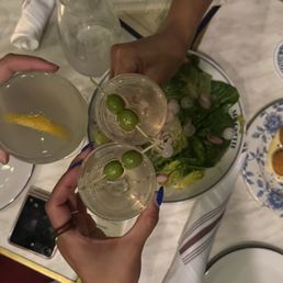 Martini extra dirty Martini extra dirty