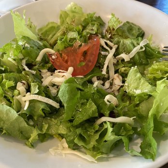 La Bella Tavola - Italian Near Me - Cuero, Texas La Bella Tavola - Italian Near Me - Cuero, Texas