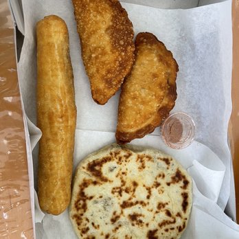 Papillon International Bakery - Potato Perashki on left, Beef Empanadas on top and Georgian Khachapuri mini on bottom - Desserts Near Me - Los Angeles, California Papillon International Bakery - Potato Perashki on left, Beef Empanadas on top and Georgian Khachapuri mini on bottom - Desserts Near Me - Los Angeles, California