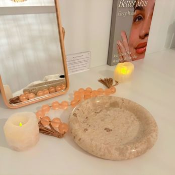 Facial Lounge - Skin Care Near Me - Costa Mesa, California