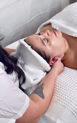 Skincare Treatments - Our Facials include a neck & shoulder massage because this is an area prone to tension and stress, just like the face. Massaging the neck & shoulders during a facial helps relax muscles, improve blood circulation, and promote overall relaxation. Enhancing your overall experience by addressing tension in multiple areas and contributing to a sense of well-being. Skincare Treatments - Our Facials include a neck & shoulder massage because this is an area prone to tension and stress, just like the face. Massaging the neck & shoulders during a facial helps relax muscles, improve blood circulation, and promote overall relaxation. Enhancing your overall experience by addressing tension in multiple areas and contributing to a sense of well-being.