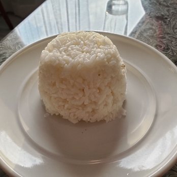 Vohn's Restaurant - Rice that came with the duck curry. - Vietnamese Near Me - Bellingham, Massachusetts Vohn's Restaurant - Rice that came with the duck curry. - Vietnamese Near Me - Bellingham, Massachusetts