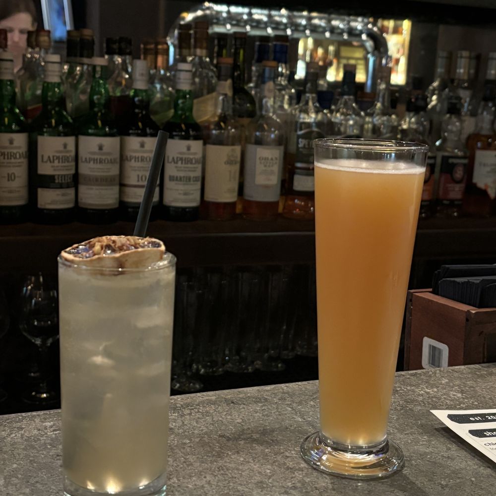 Barrel - The Pushing Daisies - New American Near Me - Washington, DC, District of Columbia
