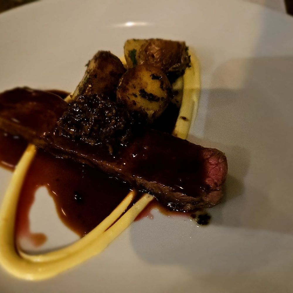 Otis - Beef - New American Near Me - Exeter, New Hampshire