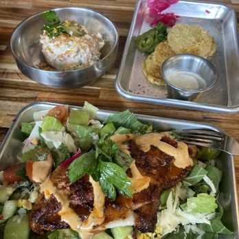 Vic & Al's - Cajun/Creole Near Me - Austin, Texas