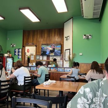 Guieb Cafe - New American Near Me - Honolulu, Hawaii