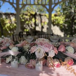 Dove Canyon Courtyard - Head table