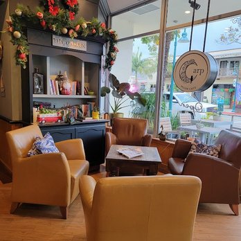 Carp Moon Cafe - Cozy seating nook. - Coffee & Tea Near Me - Carpinteria, California