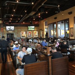 Bj S Restaurant Brewhouse 3620 Fallon Rd Dublin Ca 821 Bj S Restaurant Brewhouse 3620