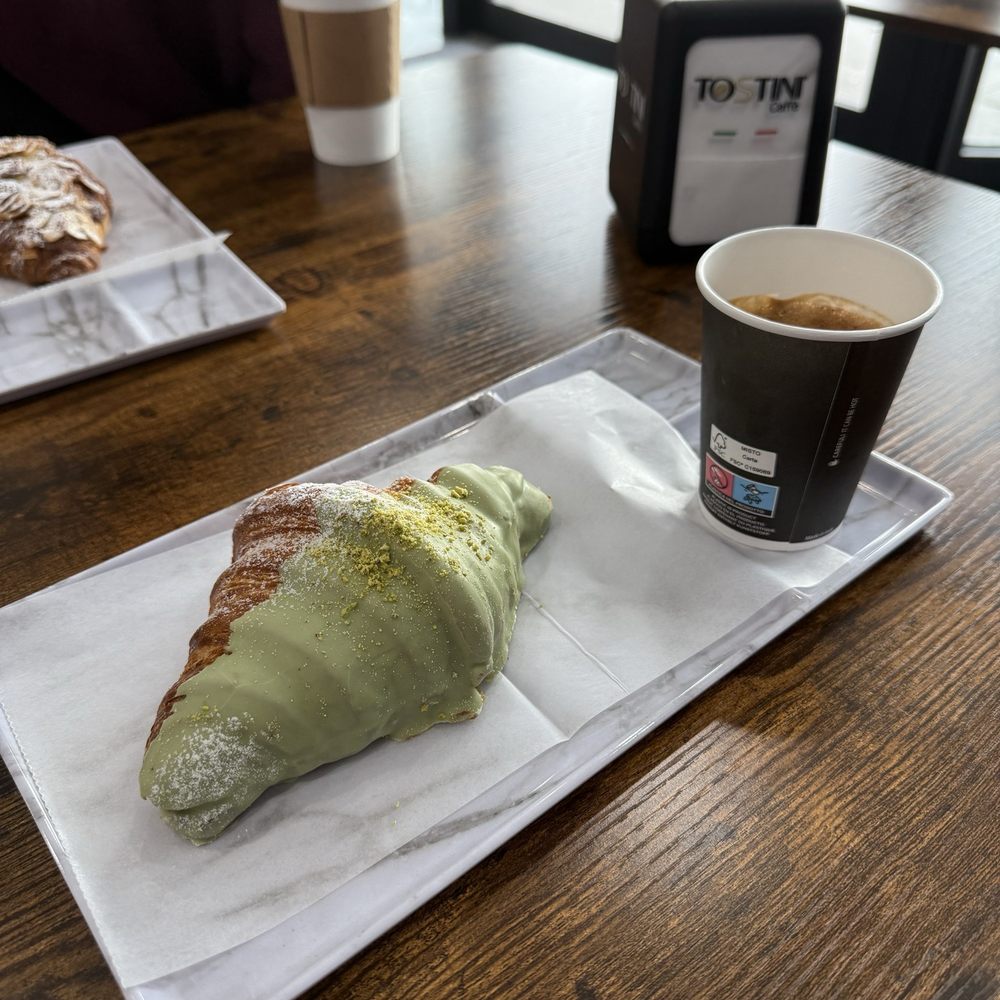 D'eCaffè - Pistachio croissant - Bakeries Near Me - Long Beach, New York