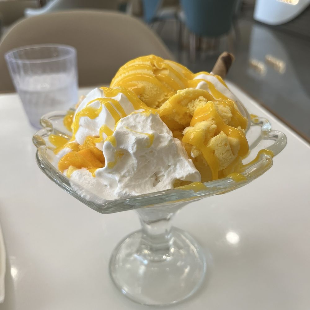 Mango Mango Dessert - Mango Sundae - Desserts Near Me - Pittsburgh, Pennsylvania Mango Mango Dessert - Mango Sundae - Desserts Near Me - Pittsburgh, Pennsylvania