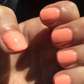 Expert Nails and Spa - Left Hand - 4 hrs post mani - Nail Salons Near Me - Austin, Texas
