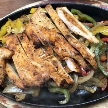 Los Agaves - Chicken Fajitas - Tacos Near Me - Santa Barbara, California Los Agaves - Chicken Fajitas - Tacos Near Me - Santa Barbara, California