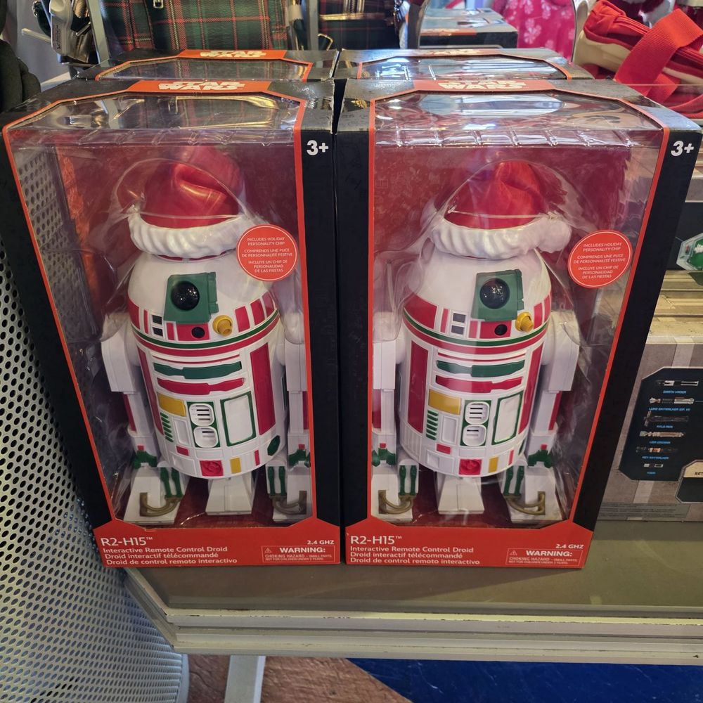 Star Tours: The Adventures Continue - Christmas R2-D2 - Amusement Parks Near Me - Anaheim, California Star Tours: The Adventures Continue - Christmas R2-D2 - Amusement Parks Near Me - Anaheim, California