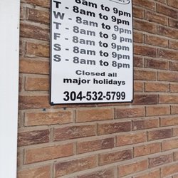 THE LAUNDROMAT