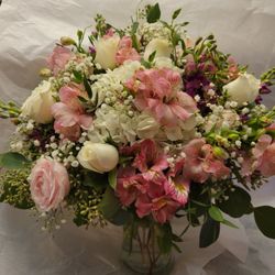 Bouquet Florist And Gifts