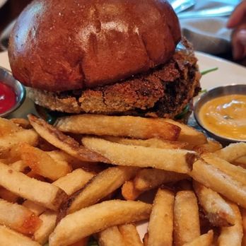 Beatrix - Streeterville - Mushroom burger - New American Near Me - Chicago, Illinois Beatrix - Streeterville - Mushroom burger - New American Near Me - Chicago, Illinois