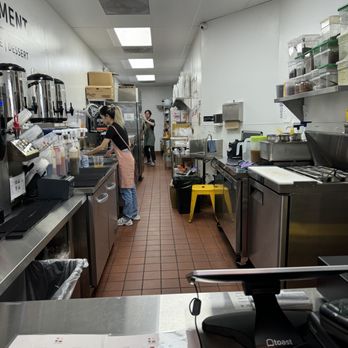 A Tea Moment - Kitchen. Spic and span! - Bubble Tea Near Me - El Segundo, California A Tea Moment - Kitchen. Spic and span! - Bubble Tea Near Me - El Segundo, California