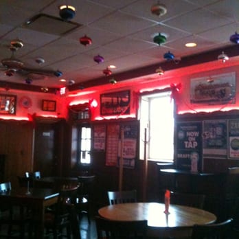 Joe's Saloon - Sports Bars Near Me - Brookfield, Illinois