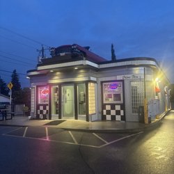 Angel's Drive In - Angel's at dusk