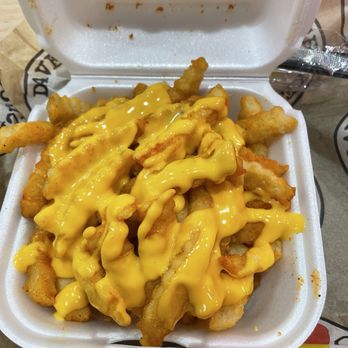 Dave's Hot Chicken - Cheese Fries - Chicken Shop Near Me - Union City, California Dave's Hot Chicken - Cheese Fries - Chicken Shop Near Me - Union City, California