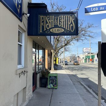 Olde Yorke - Storefront - Seafood Near Me - East York, Ontario