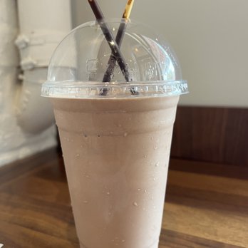 Ojai Burger - chocolate milkshake - Burgers Near Me - Orange, California Ojai Burger - chocolate milkshake - Burgers Near Me - Orange, California