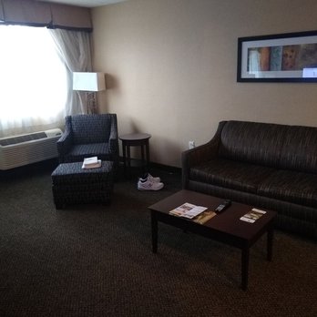 Comfort Inn & Suites - Cleveland ROCKS! For one more night for us. :-) - Hotels Near Me - Wadsworth, Ohio