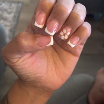 Ann's Nails & Spa - Nail Salons Near Me - Orange, California