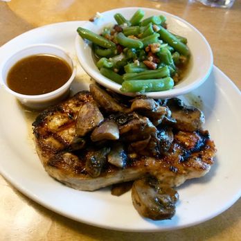 Texas Roadhouse - Grilled pork chop with sautéed mushrooms and side of green beans - Barbeque Near Me - Phoenix, Arizona