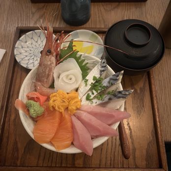 Tora Japanese Restaurant - K13. Nagahama Don - Japanese Near Me - Boston, Massachusetts