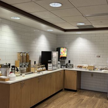 Fairfield by Marriott Inn & Suites Hazleton - Oatmeal station - Hotels Near Me - Hazleton, Pennsylvania Fairfield by Marriott Inn & Suites Hazleton - Oatmeal station - Hotels Near Me - Hazleton, Pennsylvania