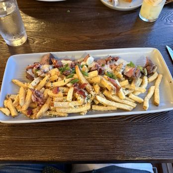 Ember Restaurant and Bar - Steak frites - Cocktail Bars Near Me - Estes Park, Colorado
