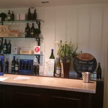 Rombauer Vineyards - Wineries Near Me - St. Helena, California