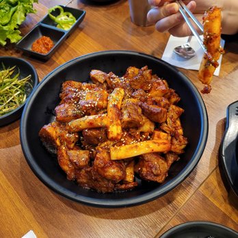 Hanyang Jokbal - spicy bossam - Korean Near Me - Toronto, Ontario Hanyang Jokbal - spicy bossam - Korean Near Me - Toronto, Ontario