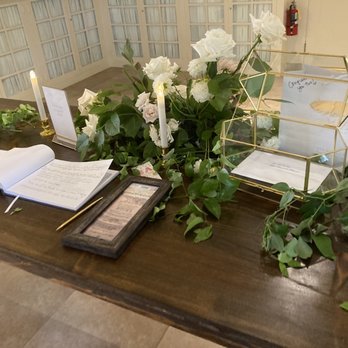 Juniper + Stone Events - Gift table - Party & Event Planning Near Me