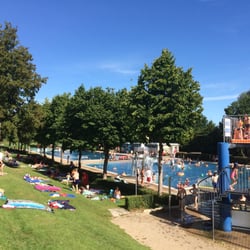 Freibad - Samstag Nachmittag - nicht voll, herrlich!