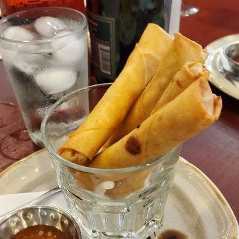 Jong's Thai Kitchen - Thai Near Me - Topeka, Kansas