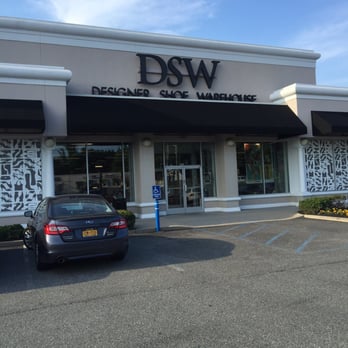 DSW Designer Shoe Warehouse - Shoe Stores Near Me - Syosset, New York
