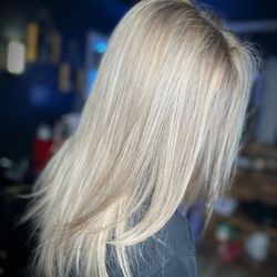 Maria’s Hair Emporium - Certified Platinum Artist