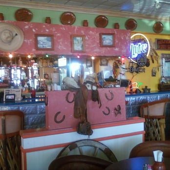 Chili Gordos Mexican Cafe - bar area - Mexican Near Me - Richardson, Texas