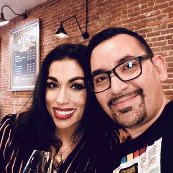 Bailarín Cellars Winery & Tasting Room - Wine Tasting Room Near Me - Sacramento, California