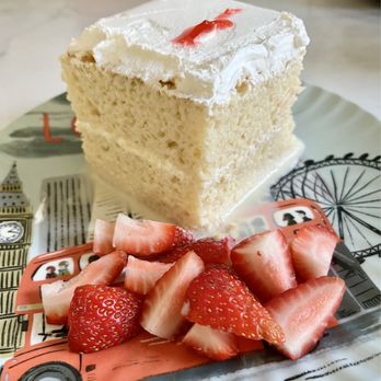Ruby's Pan Dulce - Tres leches so good with fresh strawberries. - Bakeries Near Me - Sunnyvale, California