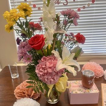 Seaside Flowers - Flower arrangement - Florists Near Me - Oceanside, California