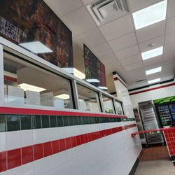 Jet's Pizza - Interior