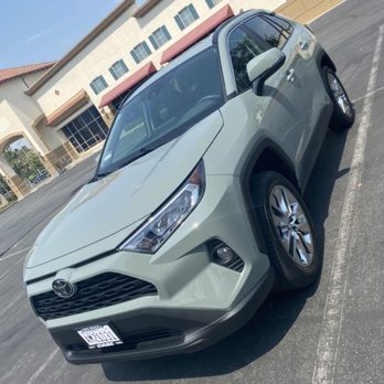 Cabe Toyota - RAV4 XLE Premium Lunar Rock - Car Dealers Near Me - Long Beach, California Cabe Toyota - RAV4 XLE Premium Lunar Rock - Car Dealers Near Me - Long Beach, California